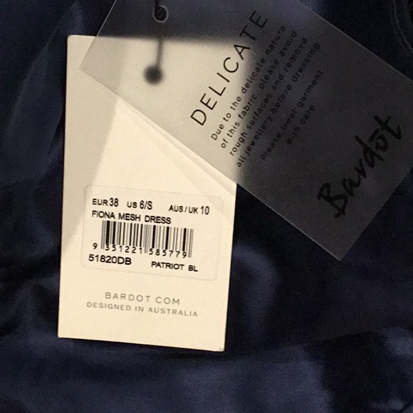 Bardut Delicate Dress - Picture 7 of 7